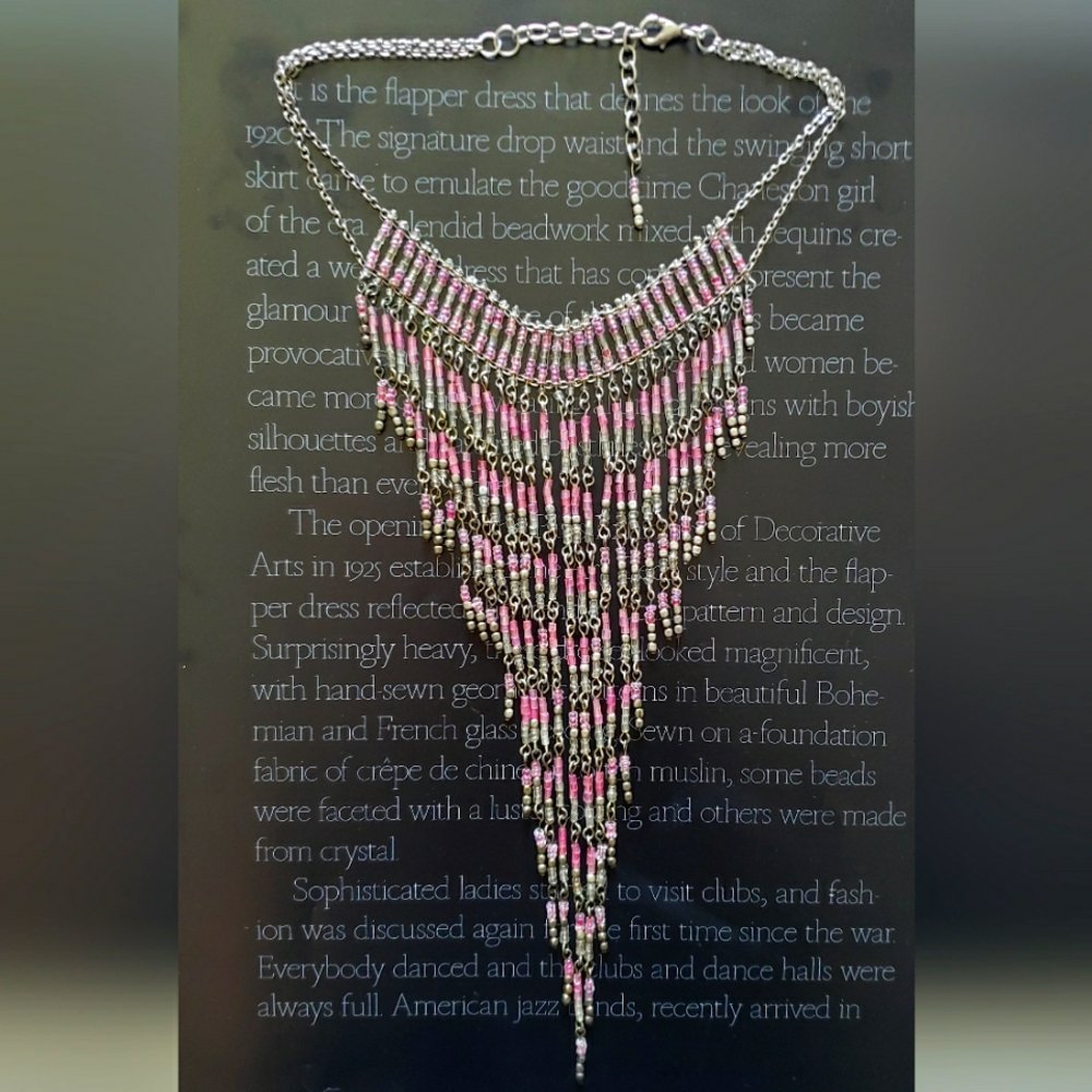Long Beaded Necklace, vintage, pink and silver 20s / 30s style waterfall cascade
